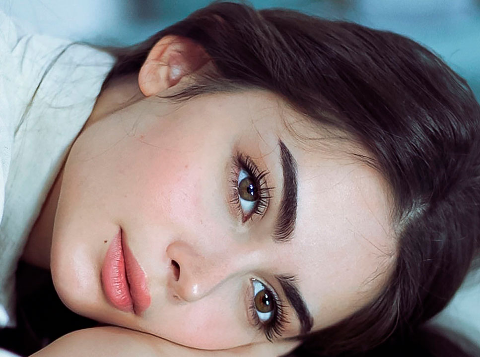 Tendencias en cejas y pestañas: lo que más se lleva este año